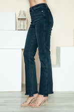 Load image into Gallery viewer, Judy Blue Full Size Button Fly Hem Destroy Straight Jeans