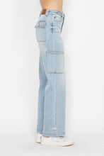 Load image into Gallery viewer, Judy Blue Full Size High Waist Straight Cargo Jeans