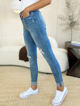 Load image into Gallery viewer, Judy Blue Full Size Mid Rise Destroy & Cuff Skinny Jeans