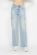 Load image into Gallery viewer, Judy Blue Full Size High Waist Straight Cargo Jeans