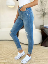 Load image into Gallery viewer, Judy Blue Full Size Mid Rise Destroy & Cuff Skinny Jeans