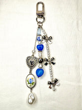 Load image into Gallery viewer, Dice and Bows Bag Charms