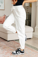 Load image into Gallery viewer, Judy Blue Charlene High Rise Jogger in Ecru