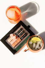 Load image into Gallery viewer, Classic Cocktail Cube Set by Teaspressa