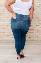 Load image into Gallery viewer, Judy Blue Daphne High Rise Skinny Jeans