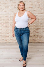 Load image into Gallery viewer, Judy Blue Daphne High Rise Skinny Jeans