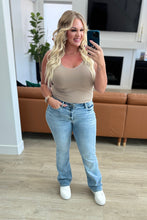 Load image into Gallery viewer, Judy Blue Alana Mid Rise Clean Bootcut Jeans