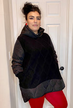 Load image into Gallery viewer, Vanessa Quilted Pullover Hoodie - Black