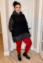 Load image into Gallery viewer, Vanessa Quilted Pullover Hoodie - Black