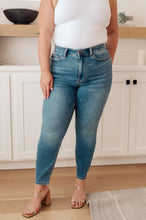 Load image into Gallery viewer, Judy Blue Bryant High Rise Thermal Skinny Jean