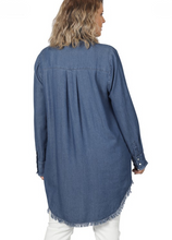Load image into Gallery viewer, Chambray Long Line Shirt with Snap Buttons - Curvy