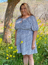 Load image into Gallery viewer, Black and White Mini Floral Romper - Curvy