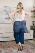 Load image into Gallery viewer, Hayes High Rise Wide Leg Crop Jeans by Judy Blue