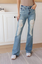 Load image into Gallery viewer, Judy Blue Kiana High Rise Heavy Destroy Flare