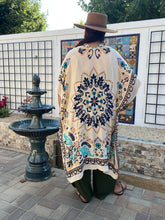 Load image into Gallery viewer, Bohemian Pattern Kimono - Women's