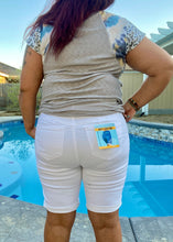 Load image into Gallery viewer, Wax High Waist Bermuda Shorts White - Curvy