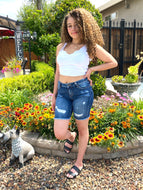 White Knit Sleeveless Top with Detailed Edge