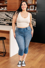 Load image into Gallery viewer, Judy Blue Emily High Rise Cool Denim Pull On Capri Jeans
