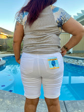 Load image into Gallery viewer, Wax Jeans White Bermuda Shorts - Women&#39;s
